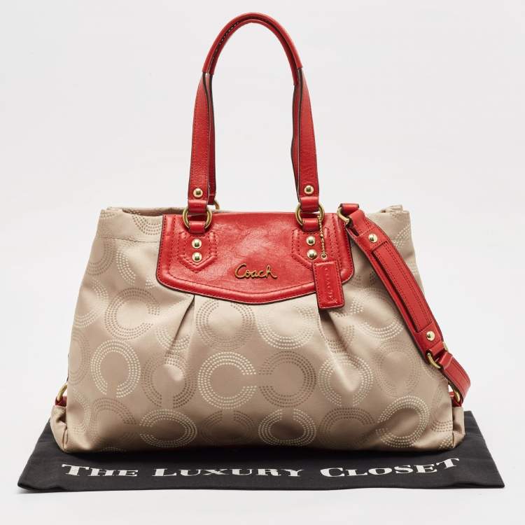 مملوكة مسبقًا Coach Red/Beige Signature Fabric and Leather Ashley Shoulder Bag