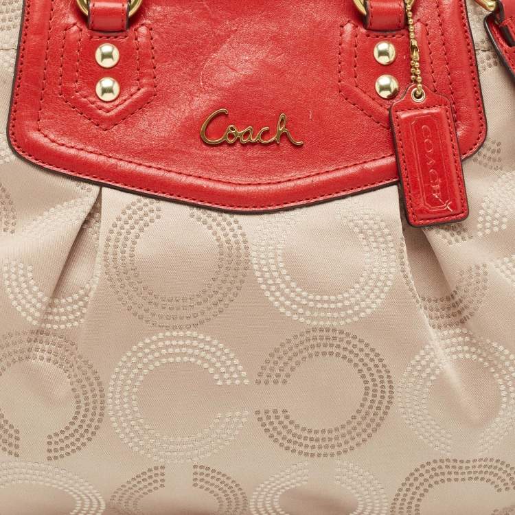 مملوكة مسبقًا Coach Red/Beige Signature Fabric and Leather Ashley Shoulder Bag