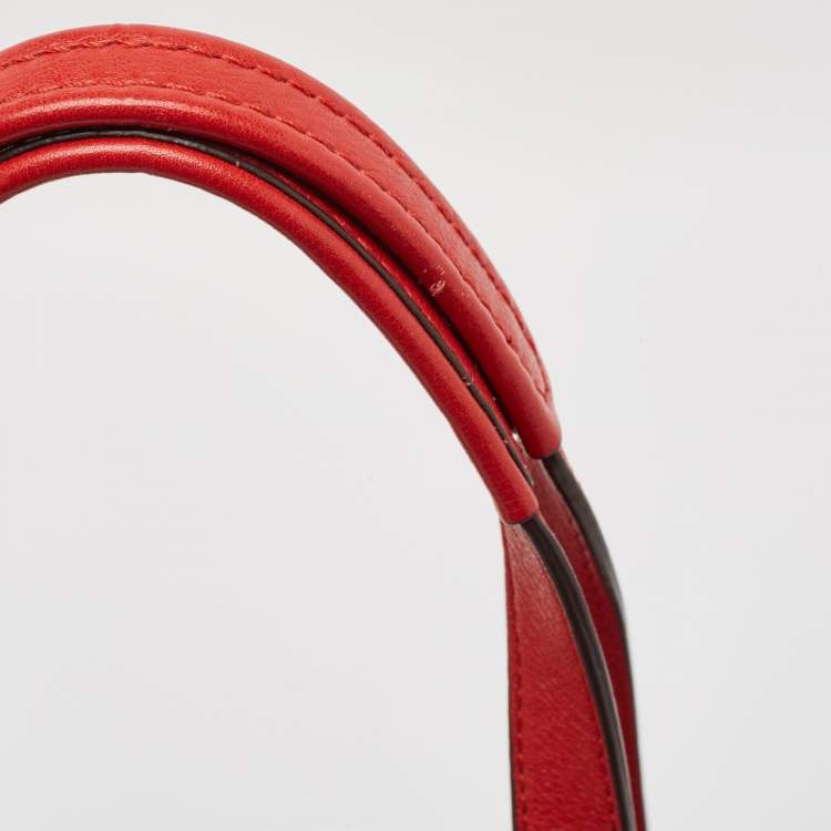 مملوكة مسبقًا Coach Red/Beige Signature Fabric and Leather Ashley Shoulder Bag