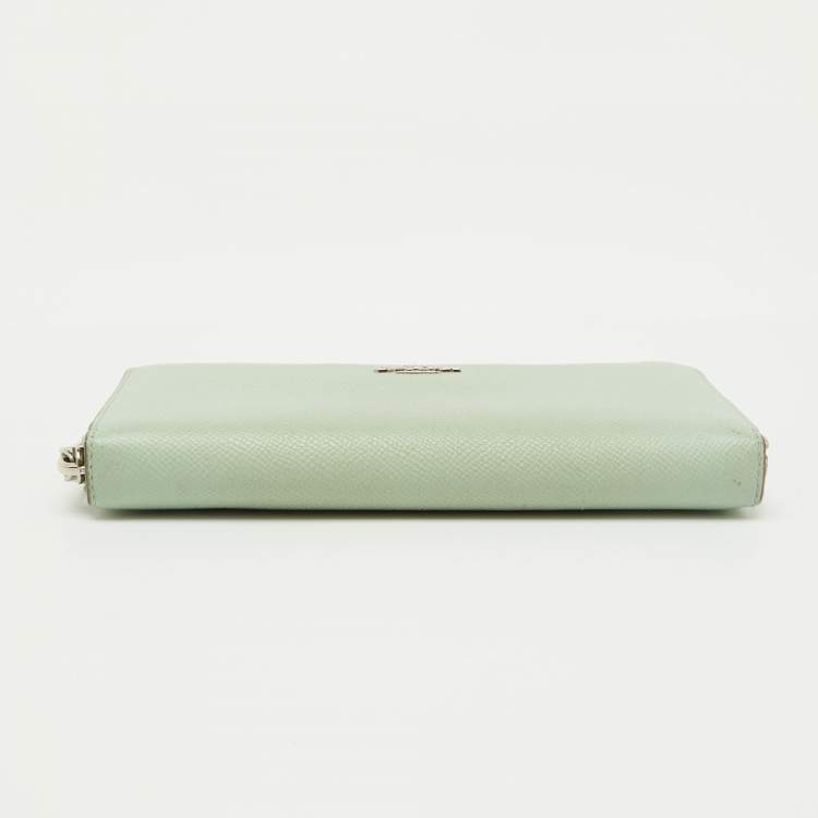 Pre Owned Coach Light Green Leather Long Zip Around Wallet