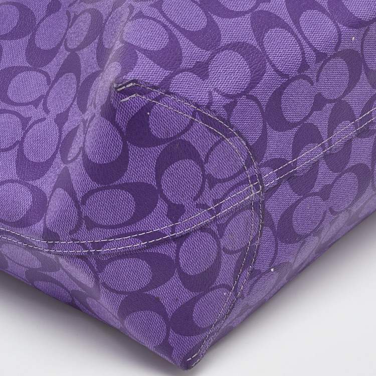 Pre Owned Coach Purple Signature Coated Canvas and Leather Reversible City Tote