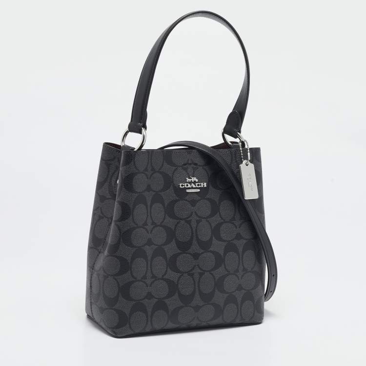 Pre Owned Coach Black/Grey Signature Coated Canvas Small Town Bucket Bag