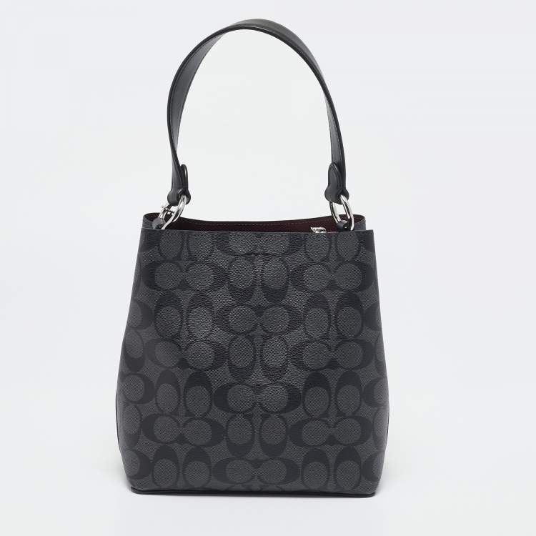 Pre Owned Coach Black/Grey Signature Coated Canvas Small Town Bucket Bag