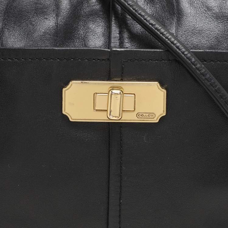 Pre Owned Coach Black Leather Crossbody Bag