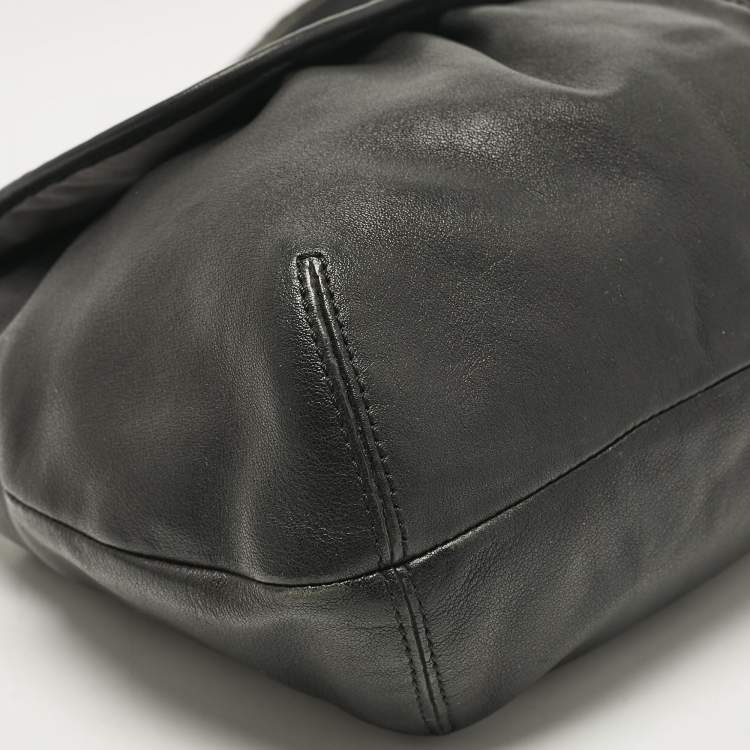 Pre Owned Coach Black Leather Flap Shoulder Bag