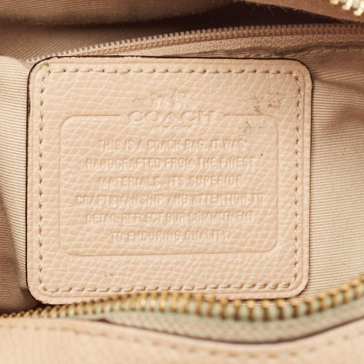 مملوكة مسبقًا Coach Beige Leather Mini Bennett Satchel