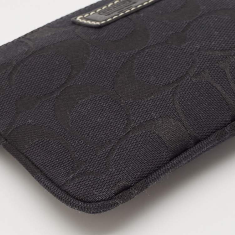 Pre Owned Coach Black Signature Canvas and Leather Wristlet Clutch