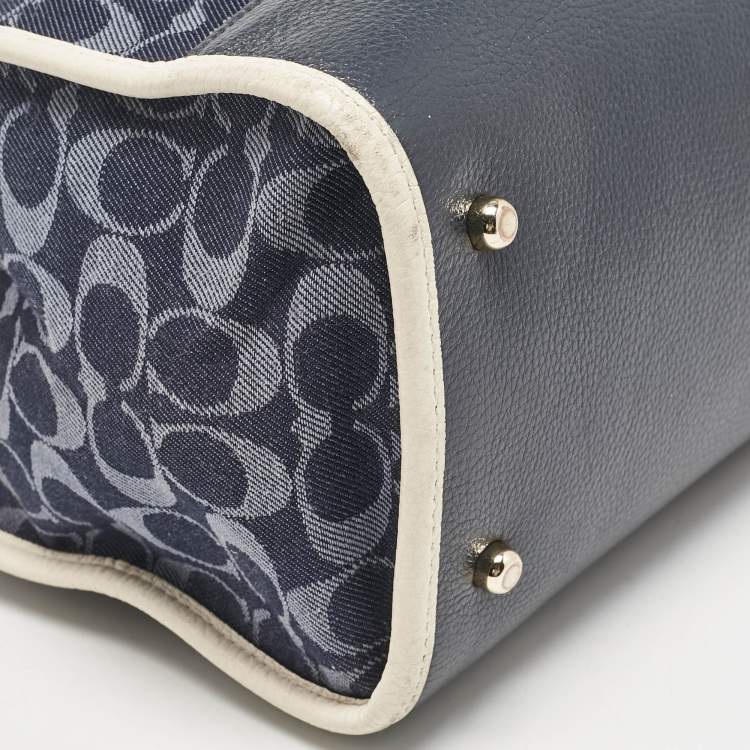 Pre Owned Coach Blue/White Signature Denim and Leather Dempsey Tote