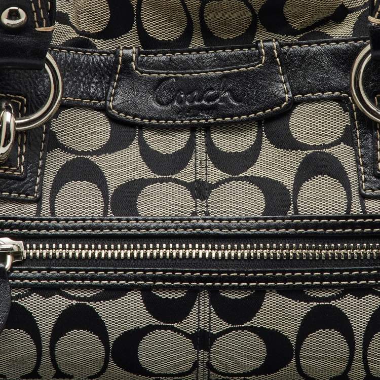 Pre Owned Coach Black/White Signature Canvas and Leather Shoulder Bag