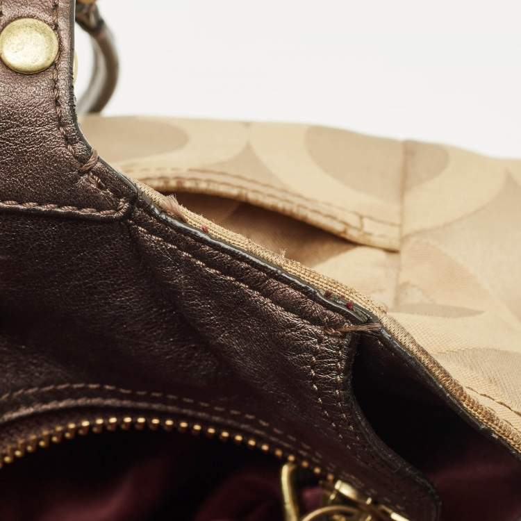 Pre Owned Coach Beige/Brown Signature OP Art Fabric and Leather Carryall Shoulder Bag