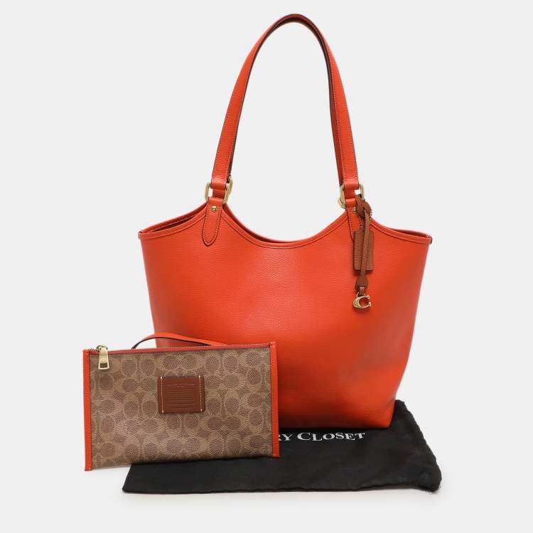 Pre Owned Coach Orange Leather Day Tote