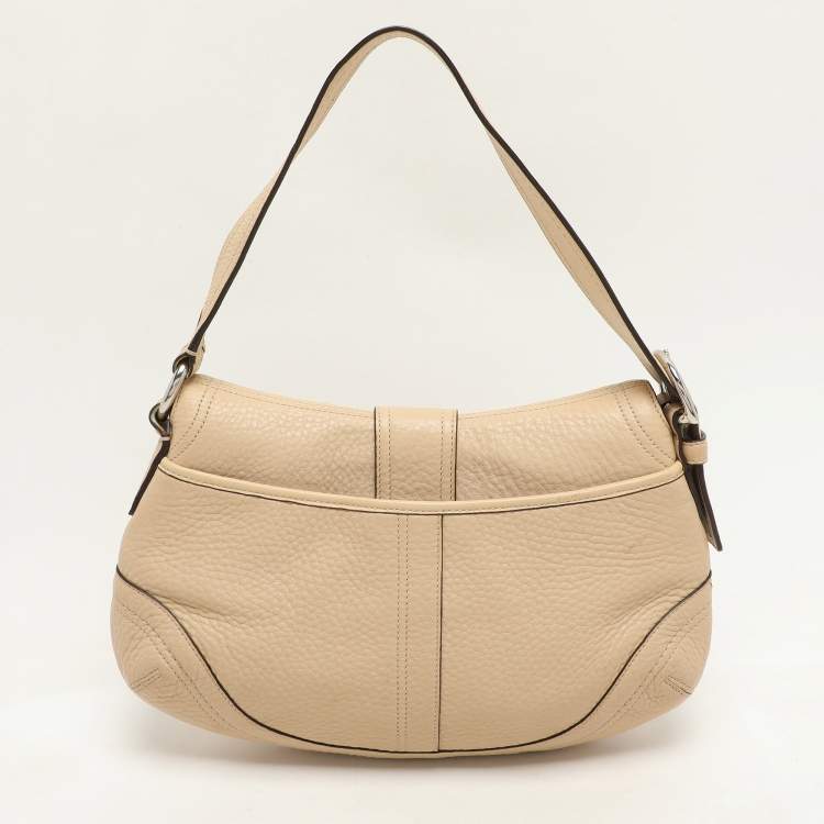 Pre Owned Coach Light Beige Leather C Soho Shoulder Bag