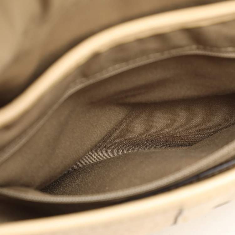 Pre Owned Coach Light Beige Leather C Soho Shoulder Bag