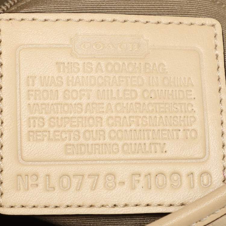 Pre Owned Coach Light Beige Leather C Soho Shoulder Bag