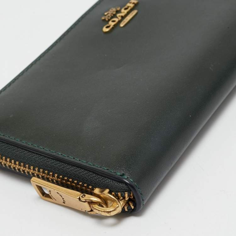 Pre Owned Coach Dark Green Leather Accordion Zip Around Wallet