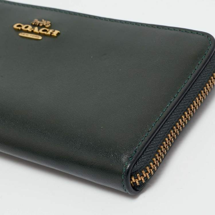 Pre Owned Coach Dark Green Leather Accordion Zip Around Wallet