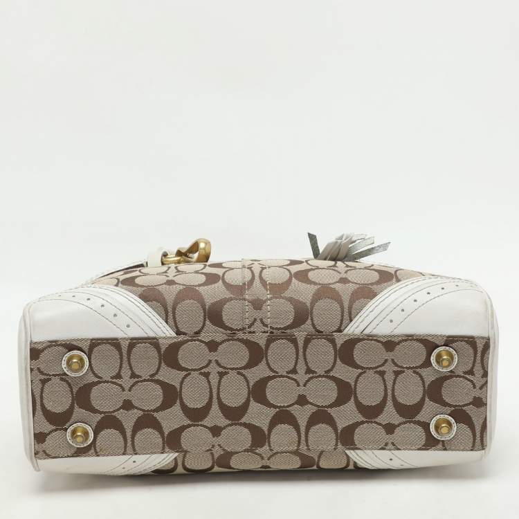 Pre Owned Coach Beige/White Signature Canvas and Leather Hampton Satchel