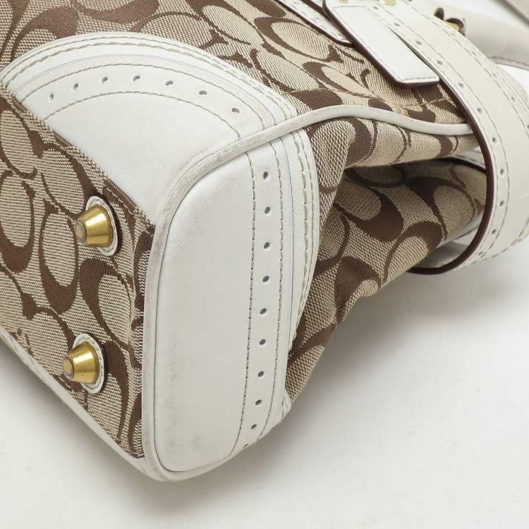 Pre Owned Coach Beige/White Signature Canvas and Leather Hampton Satchel