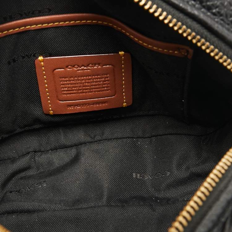 Pre Owned Coach Black Pebble Leather Camera Crossbody Bag