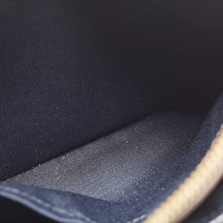 Pre Owned Coach Beige/Blue Signature Coated Canvas and Leather Kitt Crossbody Bag