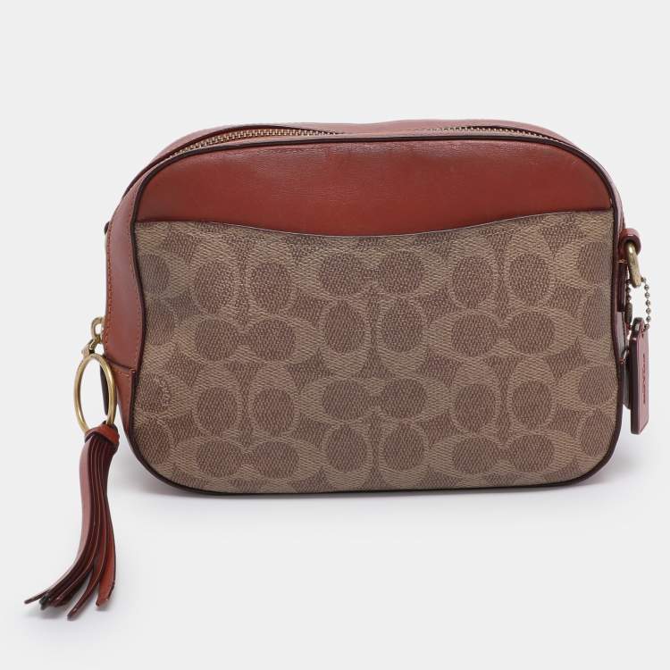 Pre Owned Coach Beige/Brown Signature Coated Canvas and Leather Camera Crossbody Bag