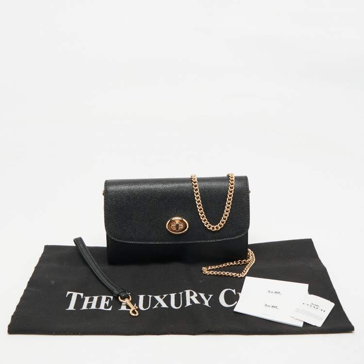 Pre Owned Coach Black Leather Chain Crossbody Bag