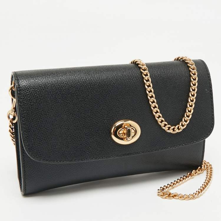 Pre Owned Coach Black Leather Chain Crossbody Bag