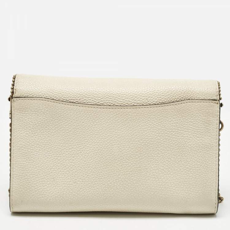 Pre Owned Coach Ivory Leather Tabby Chain Clutch with Bedchain