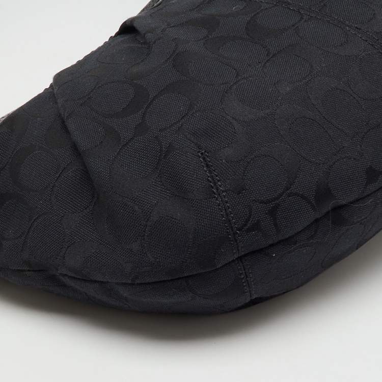 Pre Owned Coach Black Signature Canvas and Patent Leather Pleated Hobo