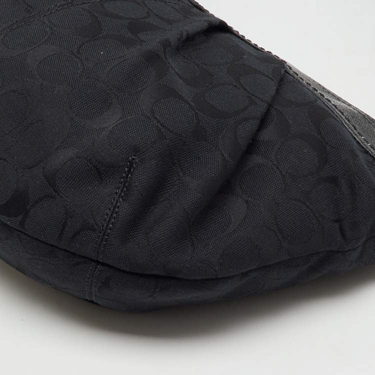 Pre Owned Coach Black Signature Canvas and Patent Leather Pleated Hobo
