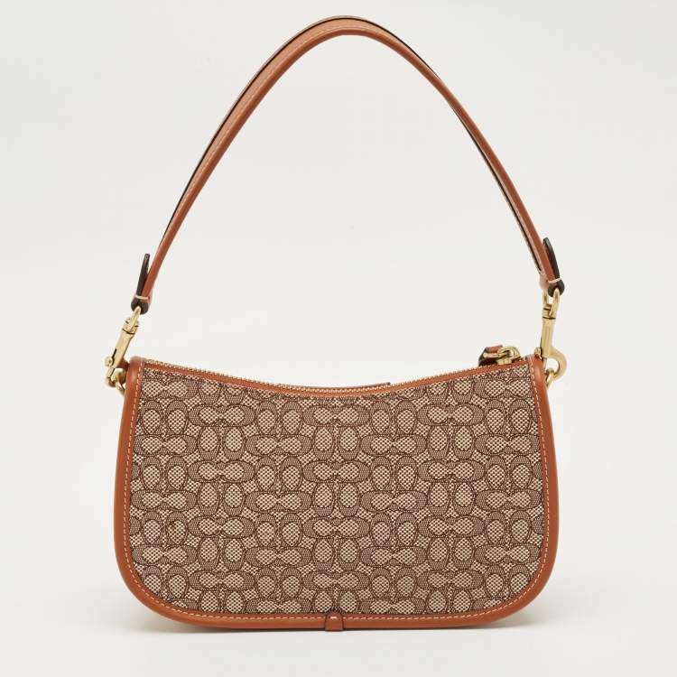 Pre Owned Coach Brown Signature Jacquard Canvas Swinger 23 Shoulder Bag