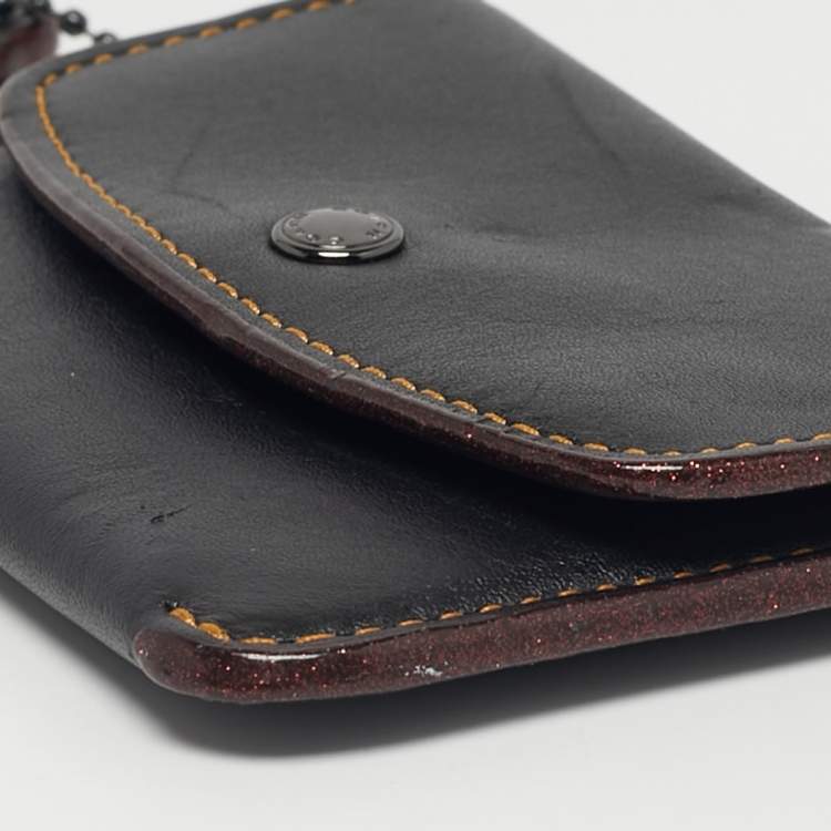 Pre Owned علبة بطاقات كوتش حافظة من الجلد الأسود إيدجستين