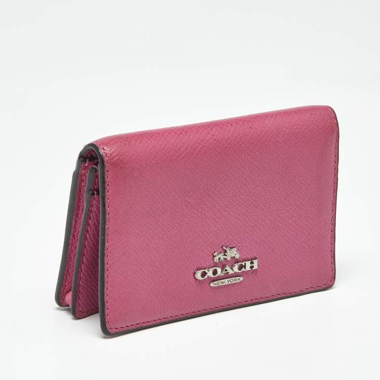 Pre Owned حامل بطاقات ثنائي الطي من الجلد الوردي كوتش