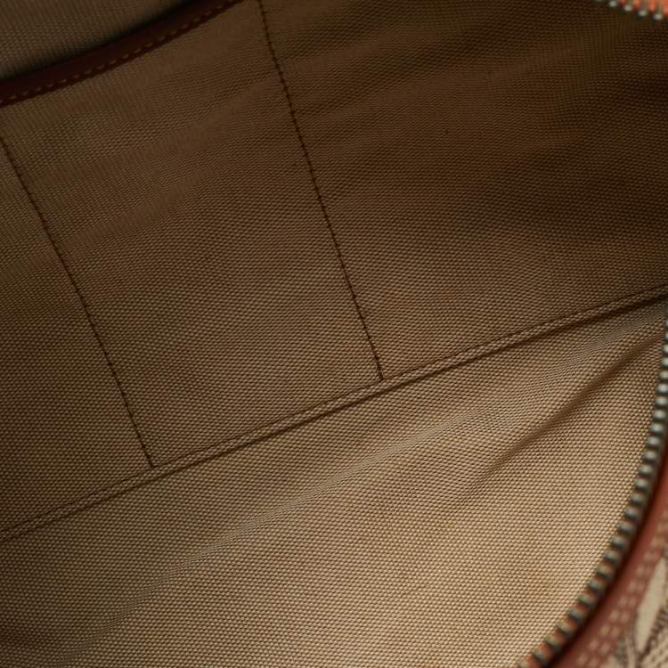 Pre Owned حقيبة دفل كوتش x ديزني جاكار قماش بني/بيج مطرزة بشخصيات ميكي وأصدقائه.