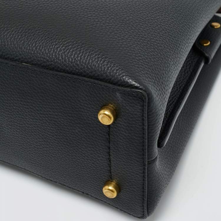 مملوكة مسبقًا Coach Willow Black Leather Bucket Bag