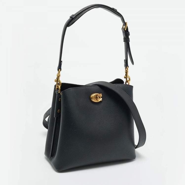 مملوكة مسبقًا Coach Willow Black Leather Bucket Bag