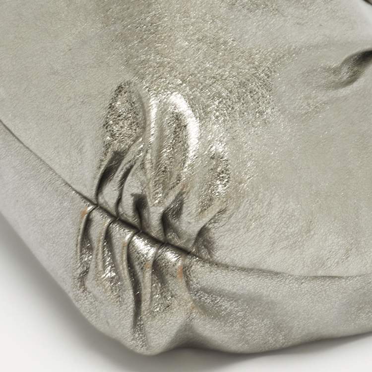 مملوكة مسبقًا Coach Poppy Glam Metallic Grey Leather Tote