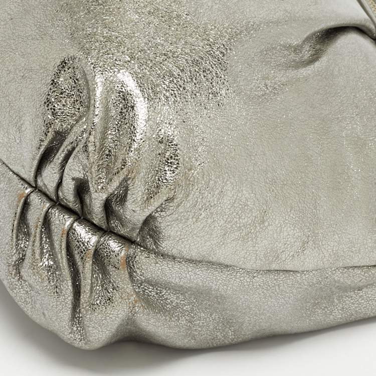 مملوكة مسبقًا Coach Poppy Glam Metallic Grey Leather Tote