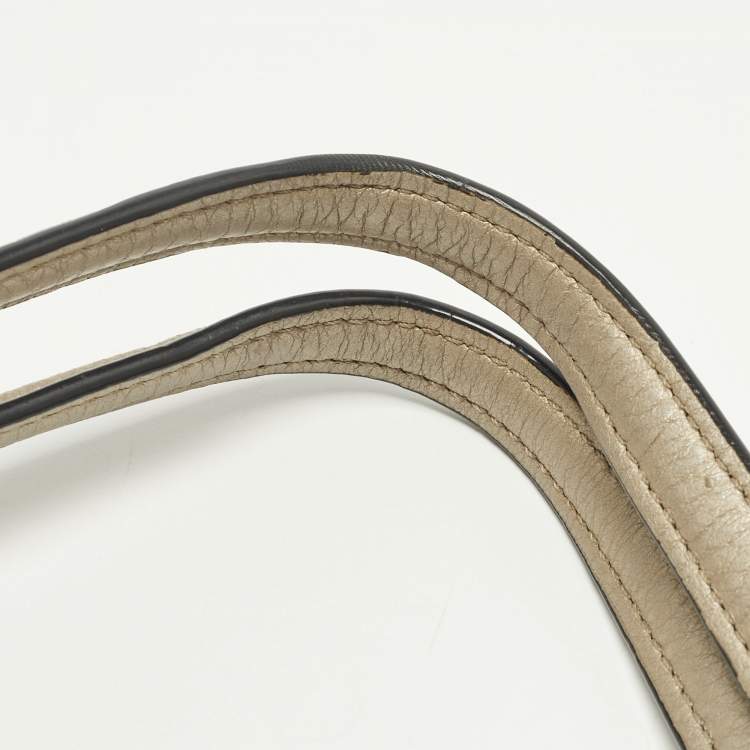 مملوكة مسبقًا حقيبة كتف كوتش ماديسون فيبي جلد بيج ميتاليك