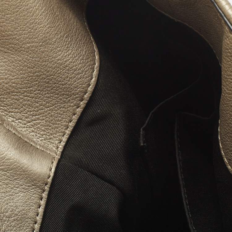 مملوكة مسبقًا حقيبة كتف كوتش ماديسون فيبي جلد بيج ميتاليك