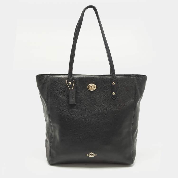 Pre Owned Coach Town Black Leather Tote