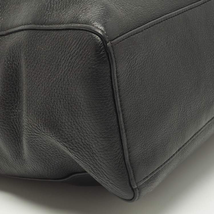 Pre Owned Coach Town Black Leather Tote