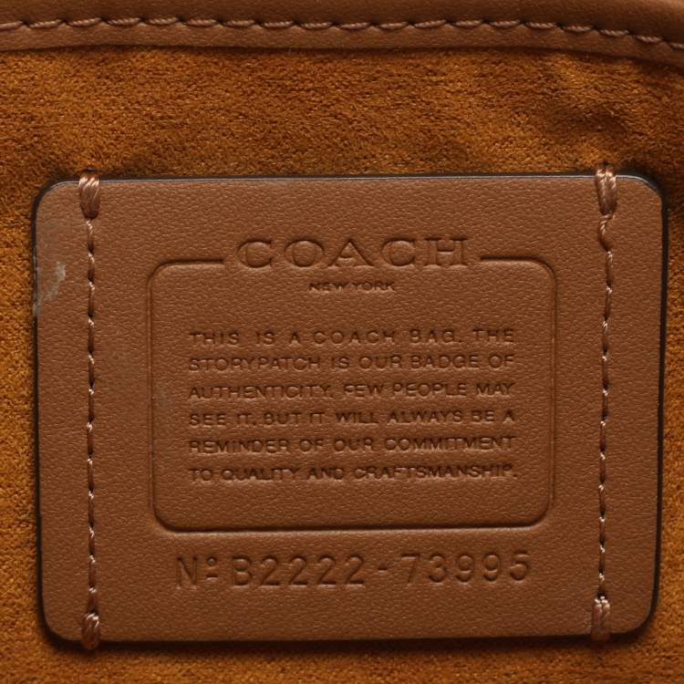 Pre Owned حقيبة كتف كوتش جلد محبب أبيض تابّي 26