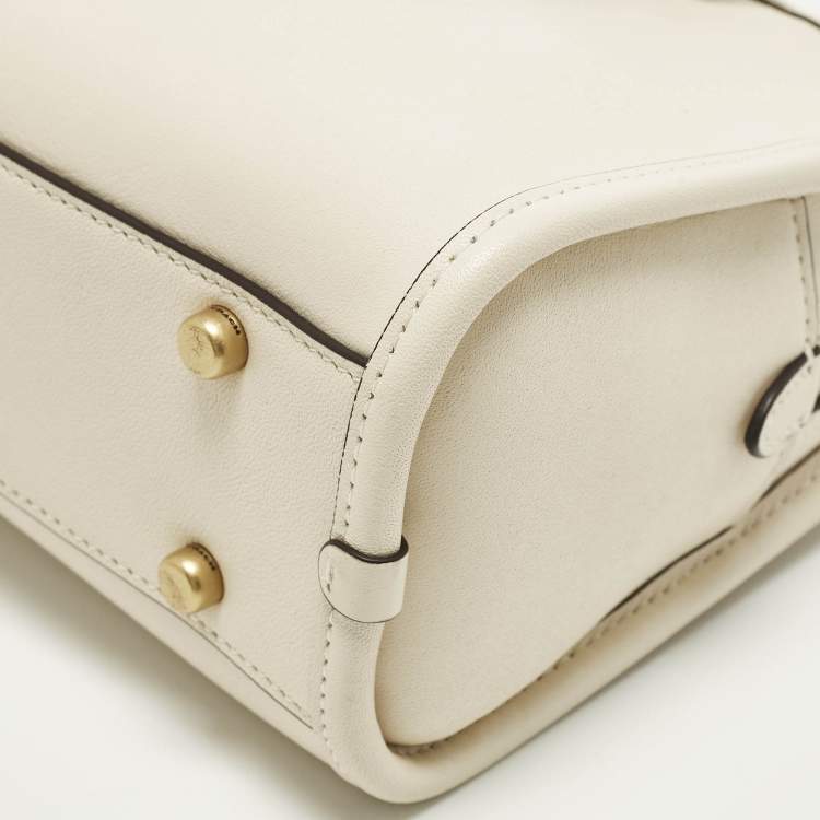 Pre Owned Coach White Leather Restored Swing Zip Bag