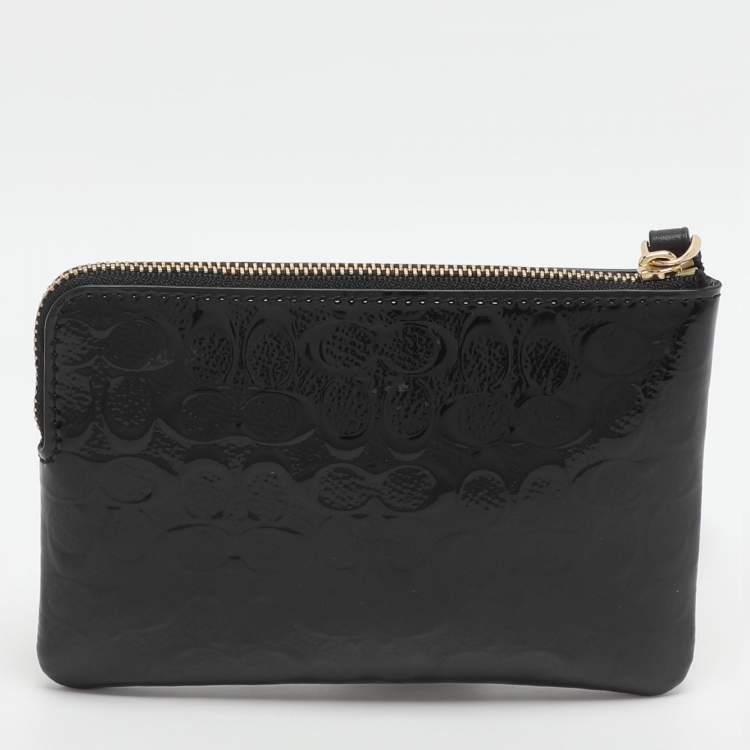 Pre Owned Coach Black Signature Debossed Patent Leather Wristlet