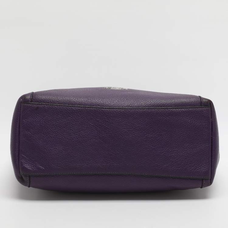 مملوكة مسبقًا Coach Edie 28 Purple Leather Tote