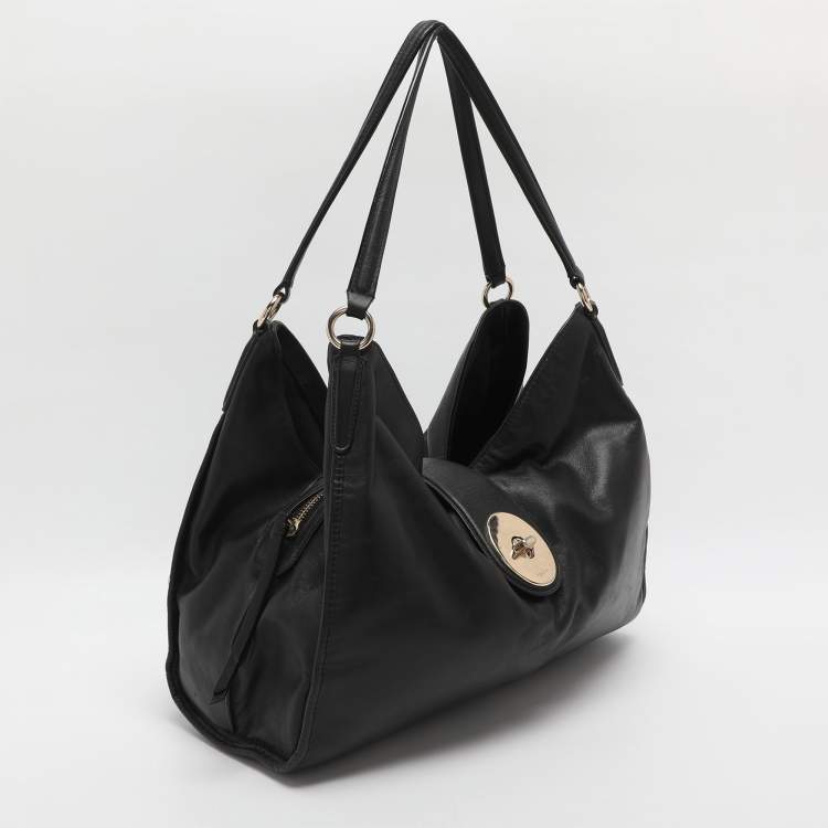 Pre Owned Coach Carlyle Black Leather Shoulder Bag
