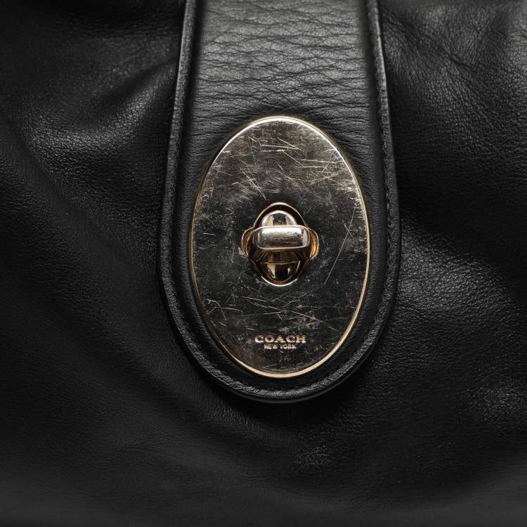 Pre Owned Coach Carlyle Black Leather Shoulder Bag