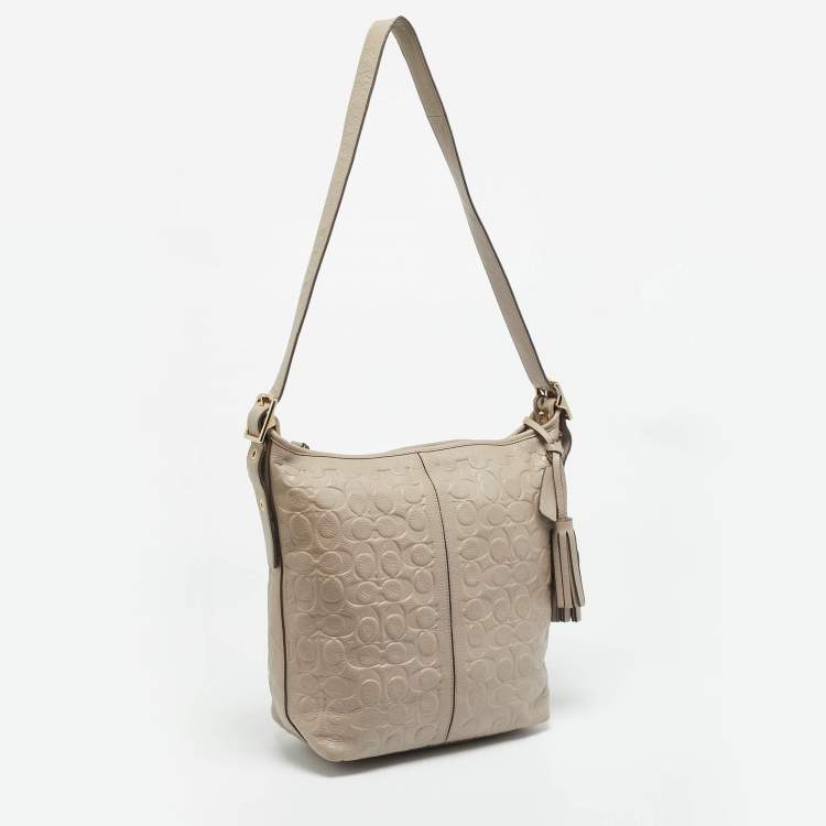 Pre Owned حقيبة كتف كوتش ليجاسي جلد بنقش التوقيع وتصميم الشرابة أسمر فاتح