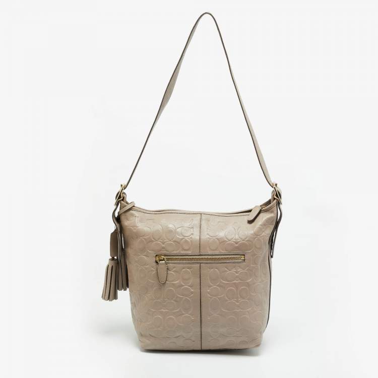 Pre Owned حقيبة كتف كوتش ليجاسي جلد بنقش التوقيع وتصميم الشرابة أسمر فاتح